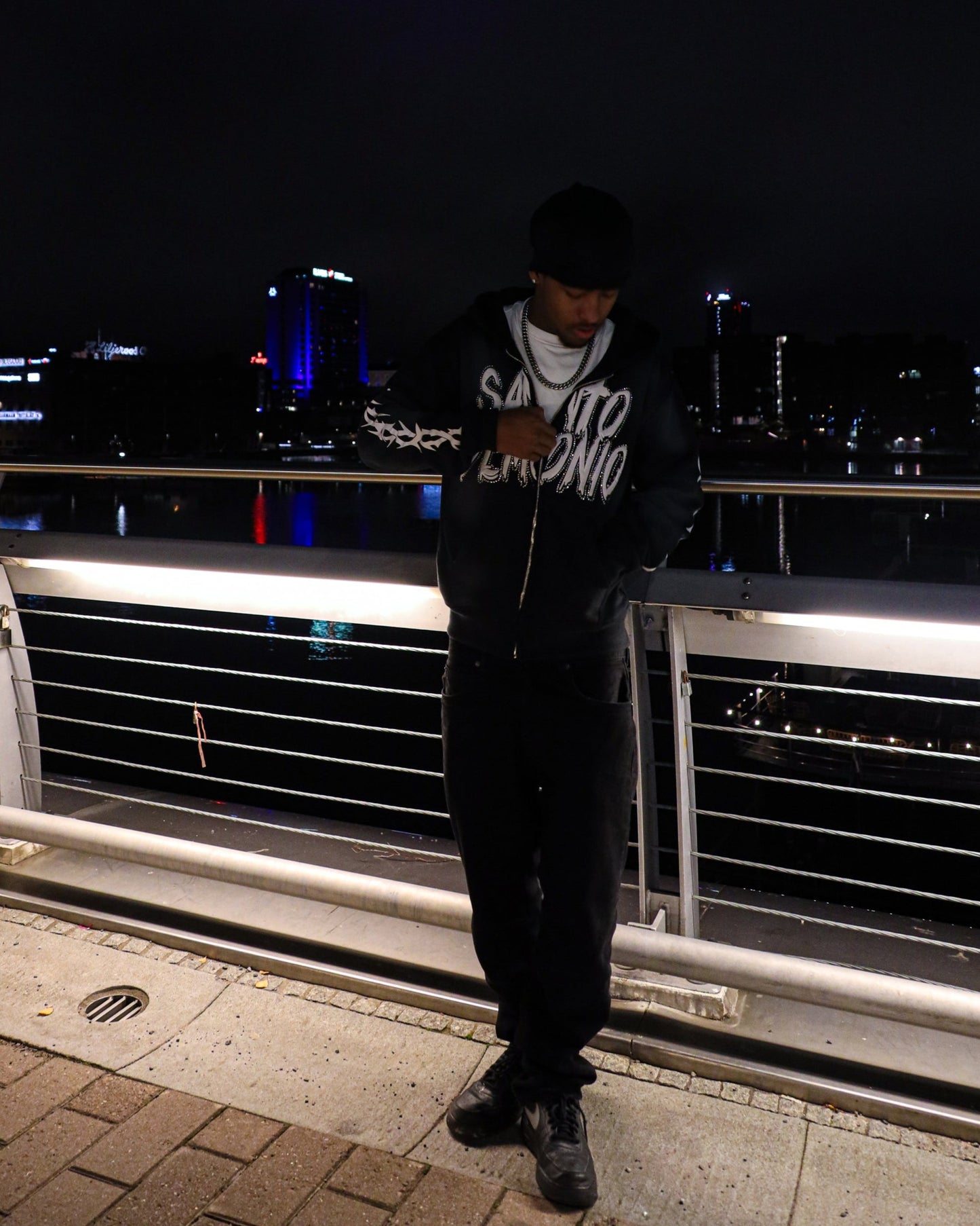 Santo Zip-Up Faded Black